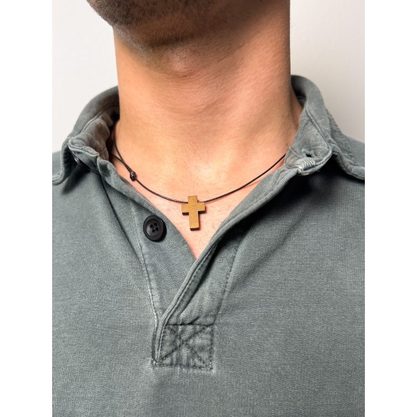 Colgante cruz madera