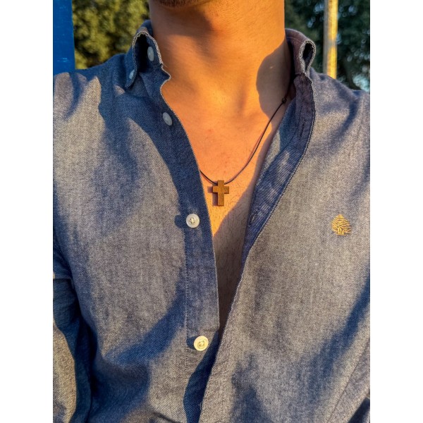 Colgante cruz madera 2