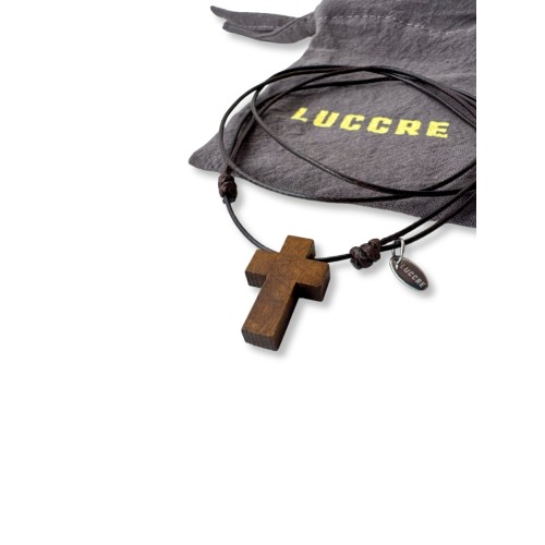 Colgante cruz madera