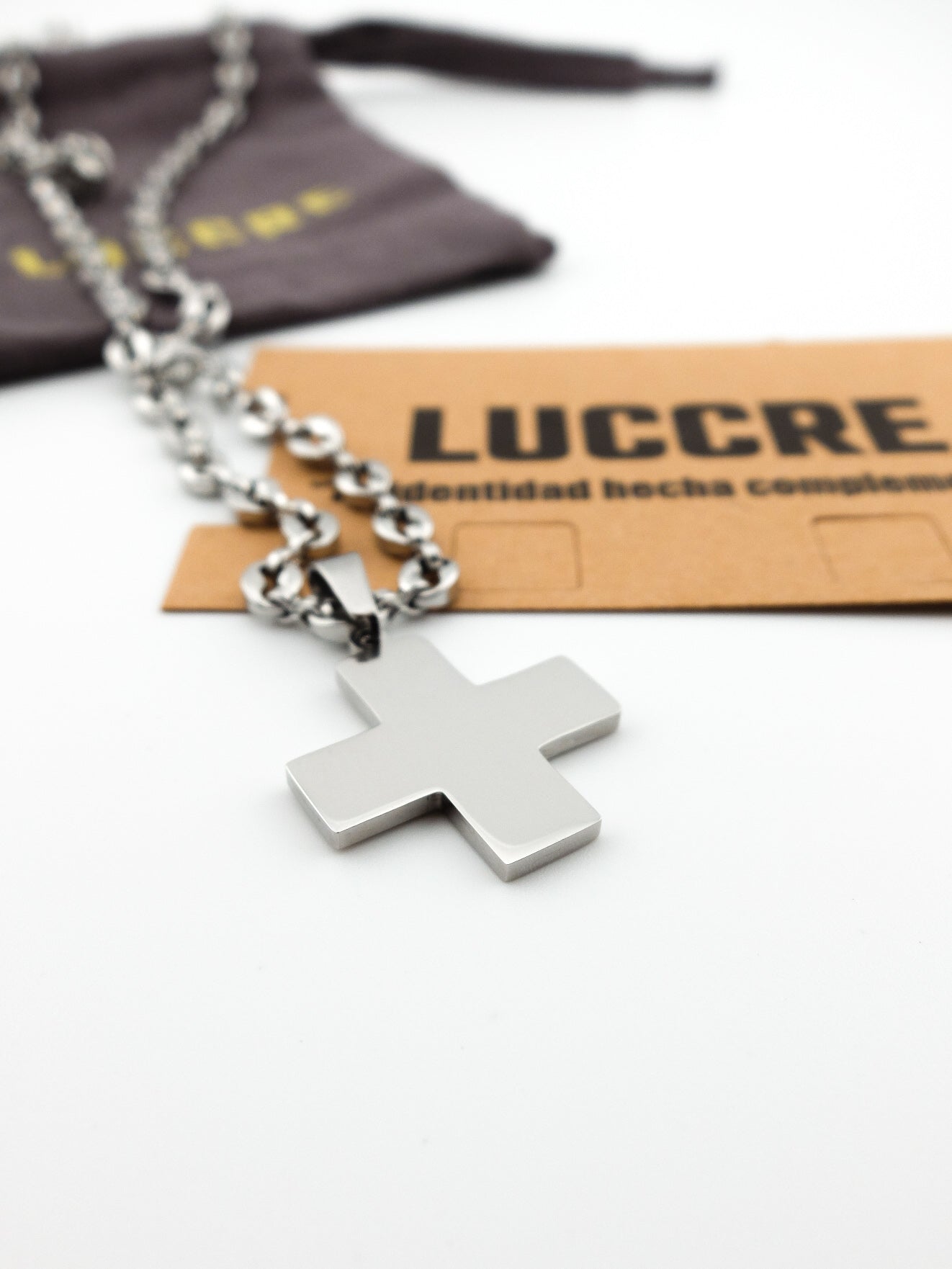 Colgante cruz acero